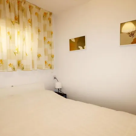 R-1835 Olas Apartamento